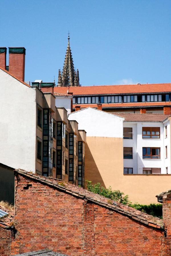 Ferienwohnung Loft " La Fabrica De Gas",Parking Oviédo Exterior foto