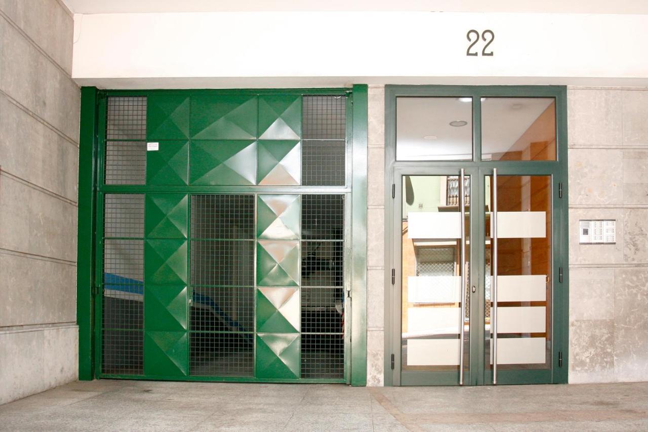 Ferienwohnung Loft " La Fabrica De Gas",Parking Oviédo Exterior foto